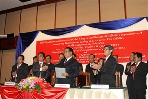 Vietnam, Laos cooperate in building hydro-electric power plant